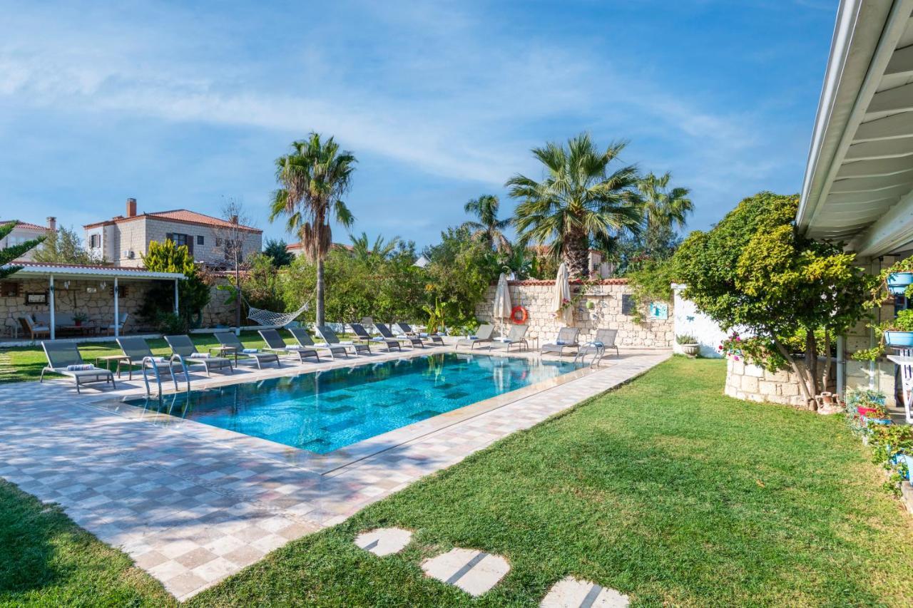 Alacati Koclu Konagi Hotel Ngoại thất bức ảnh